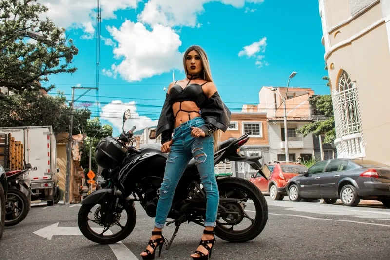 Live sex webcam photo for LUCIIANATS #1912763