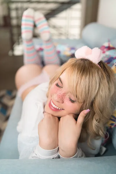 Live sex webcam photo for JuliaWestmore #2168733