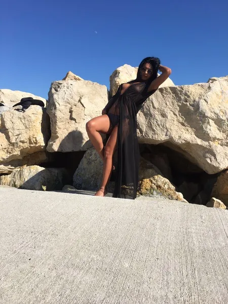 Live sex webcam photo for LoveElsaLove #1955531
