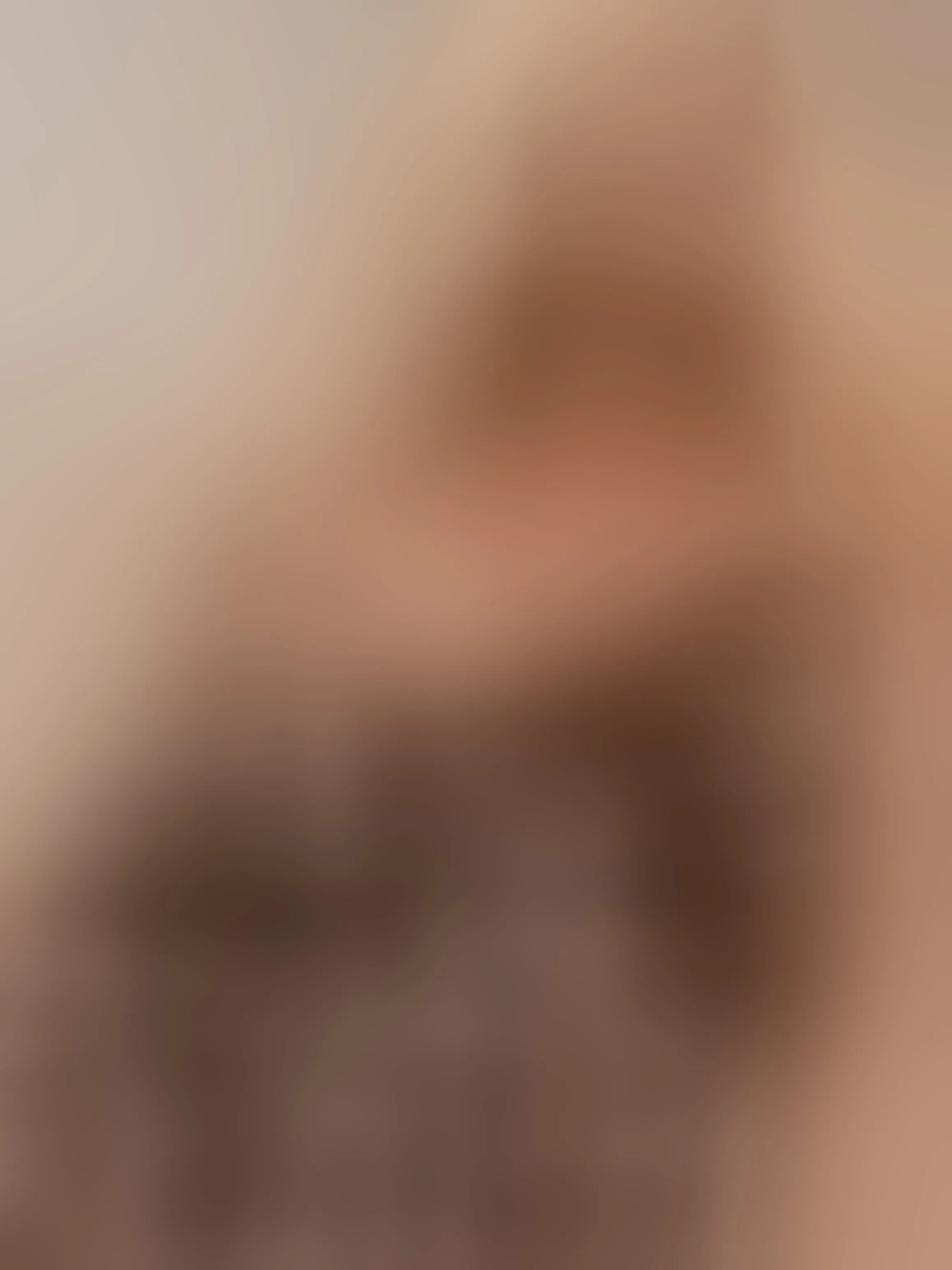 Live sex webcam photo for GORGEOUSLUAN #8340374
