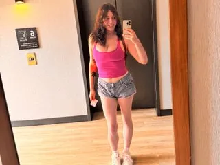 Live sex webcam photo for LeeMadison #8666497