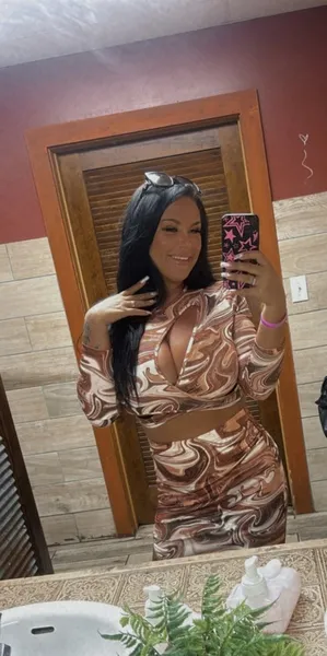 Live sex webcam photo for EroticErika718 #6352571