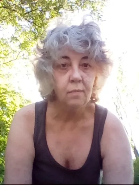 Live sex webcam photo for MoonGoddess62 #2537252