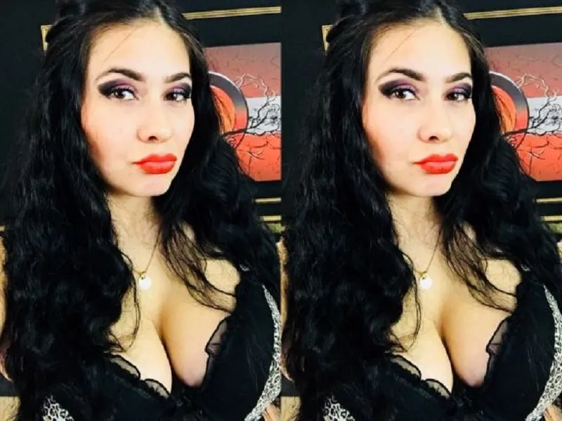 Live sex webcam photo for KellyWildTS #1867500