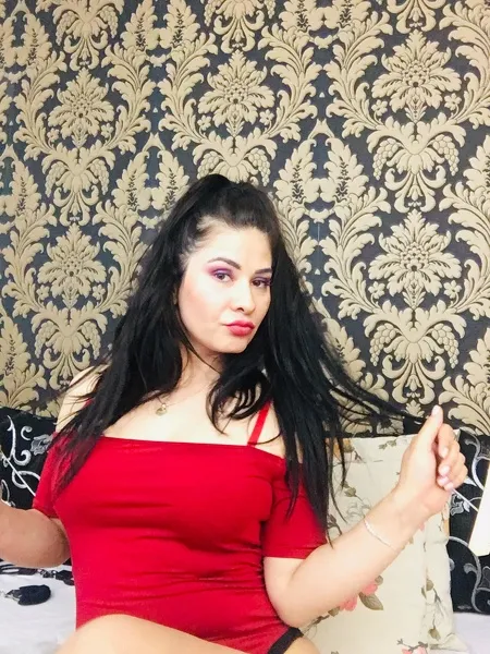 Live sex webcam photo for KellyWildTS #1867476