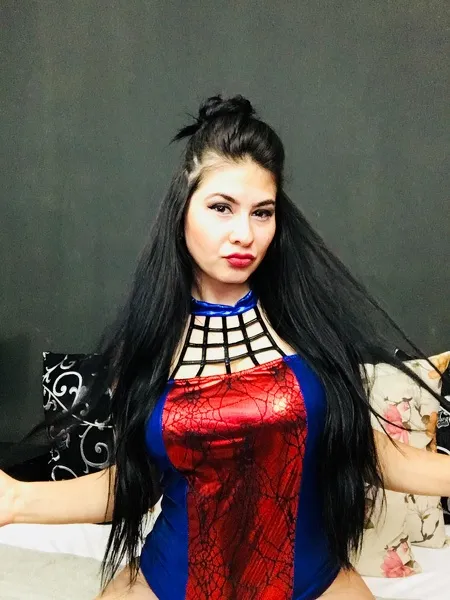 Live sex webcam photo for KellyWildTS #1867507