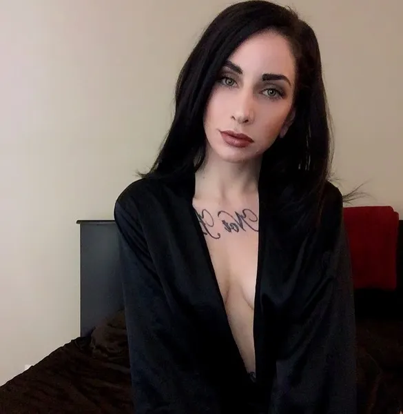 Live sex webcam photo for SheenaRose #6074582