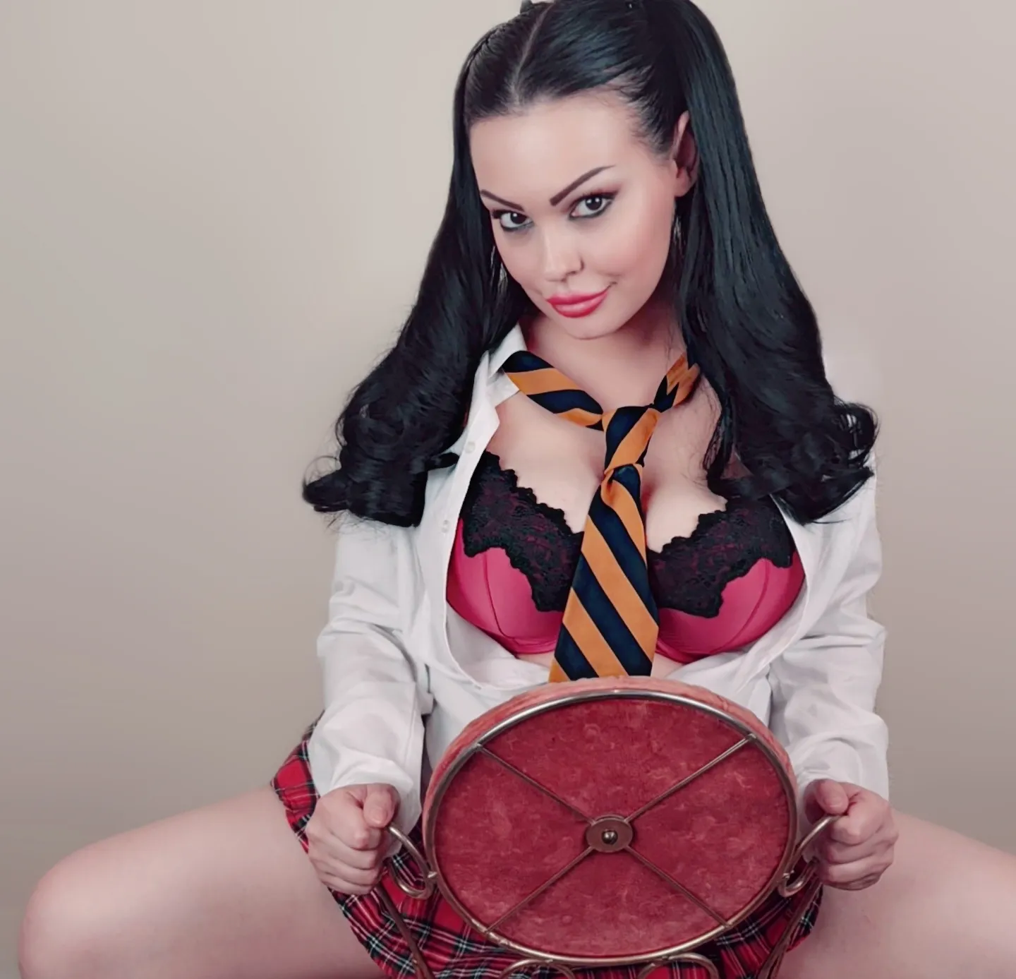 Live sex webcam photo for LACEYLOOXXXX #7310489