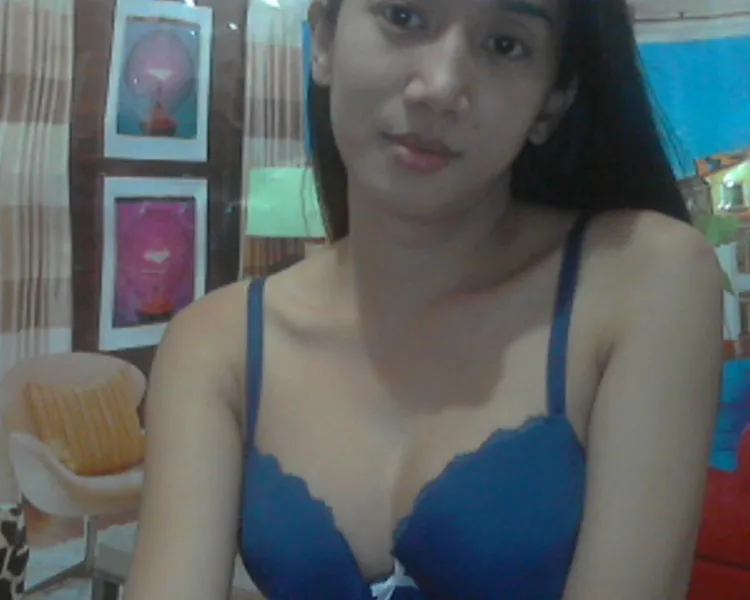 Live sex webcam photo for camileSexy22 #7805184