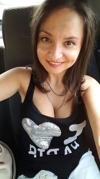 Live sex webcam photo for NaturalNPerkyXXX #2147504