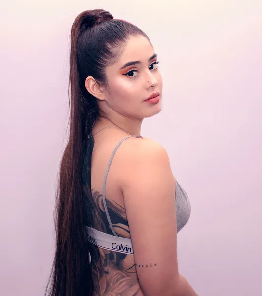 Live sex webcam photo for SammyLee #1778147