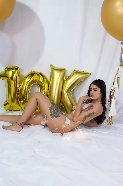 Live sex webcam photo for SammyLee #1778030