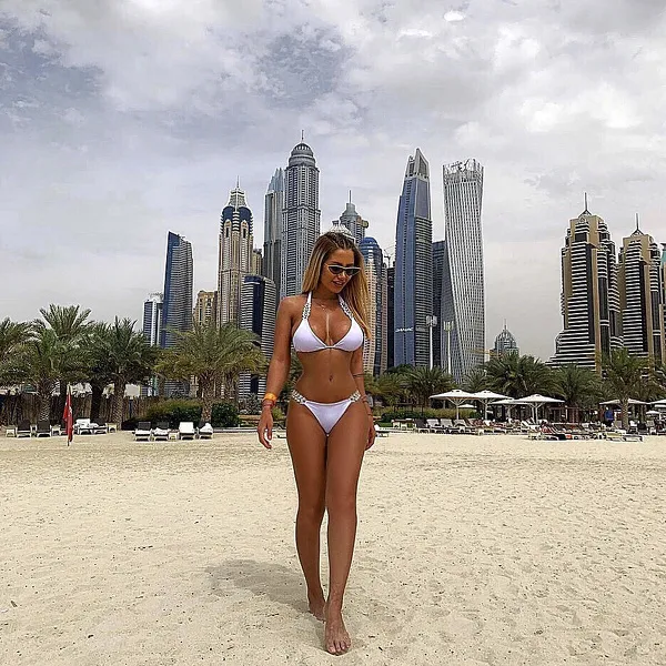 Live sex webcam photo for AylinSkyX #1850562