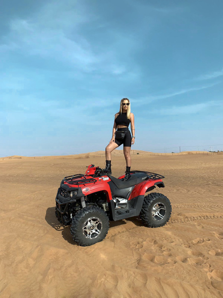 Live sex webcam photo for AylinSkyX #1850557