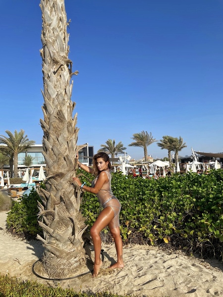 Live sex webcam photo for AylinSkyX #2333419