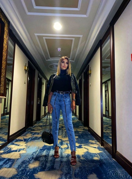 Live sex webcam photo for AylinSkyX #1850649