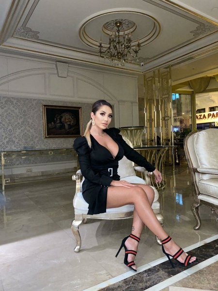 Live sex webcam photo for AylinSkyX #1850650