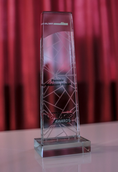 Live sex webcam photo for AylinSkyX #1850388