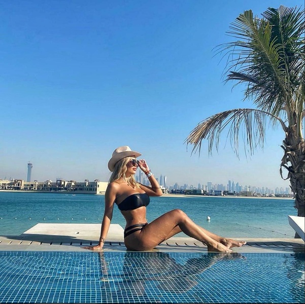 Live sex webcam photo for AylinSkyX #1850614