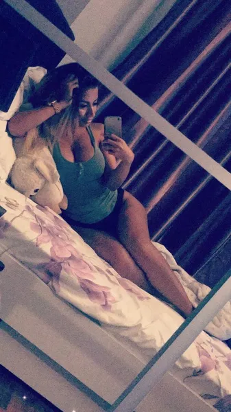 Live sex webcam photo for AylinSkyX #1850151