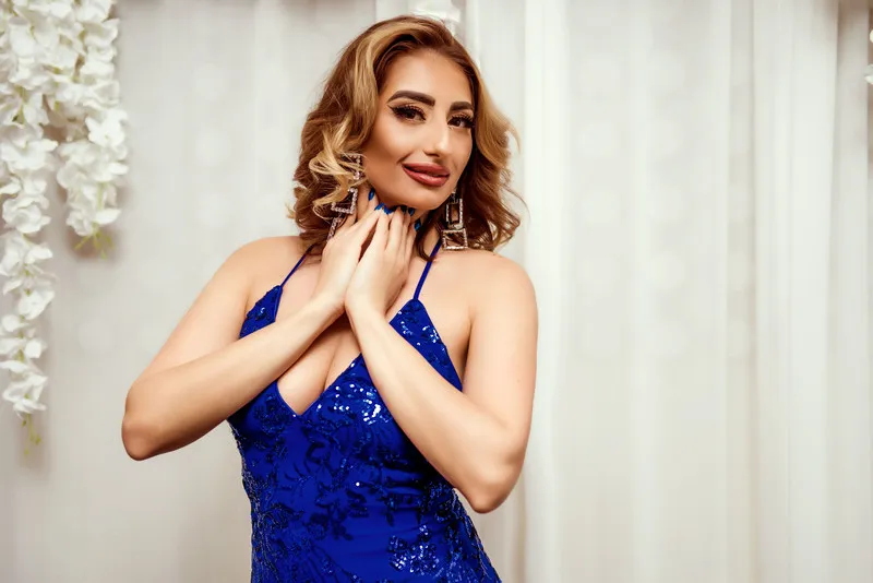 Live sex webcam photo for AmishHill #7237601