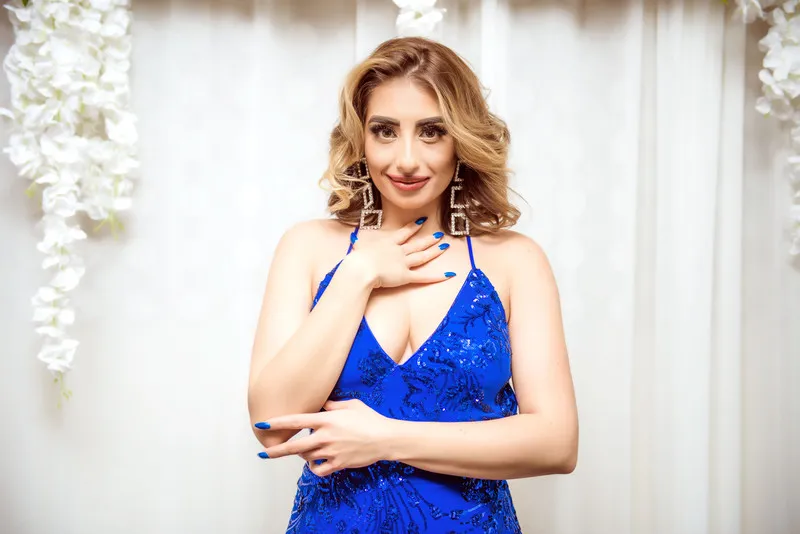 Live sex webcam photo for AmishHill #7237607