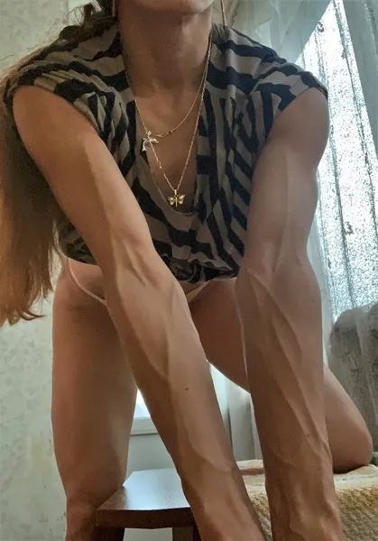 Live sex webcam photo for GirsyBlossom #1868032