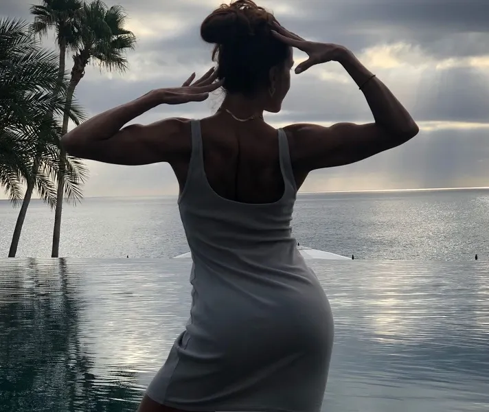 Live sex webcam photo for GirsyBlossom #1868026