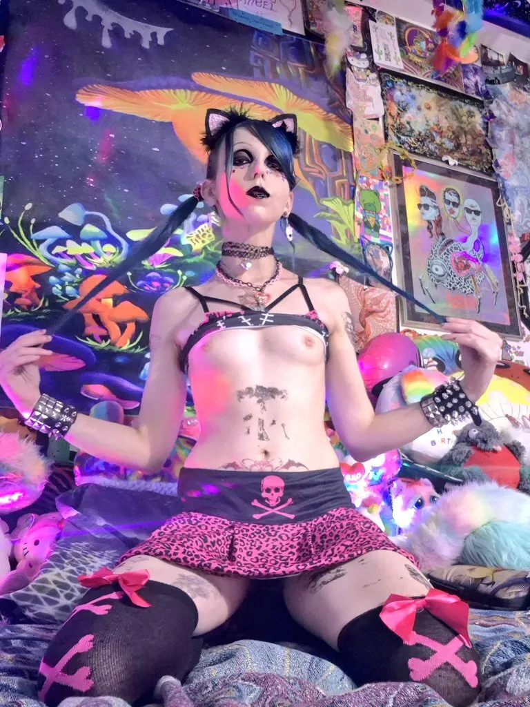 Live sex webcam photo for PrincessSnowAngel #8044985