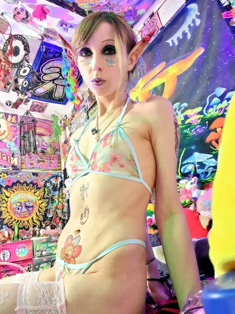Live sex webcam photo for PrincessSnowAngel #7851642