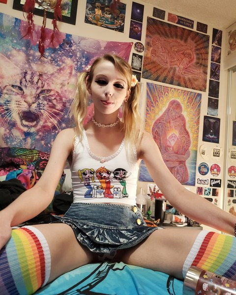 Live sex webcam photo for PrincessSnowAngel #7850525