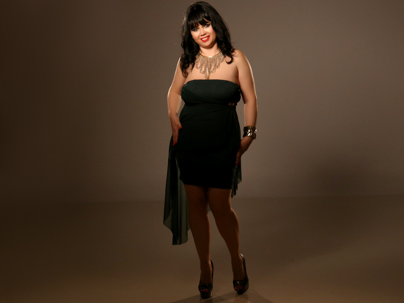 Live sex webcam photo for MatureVivian #7829688