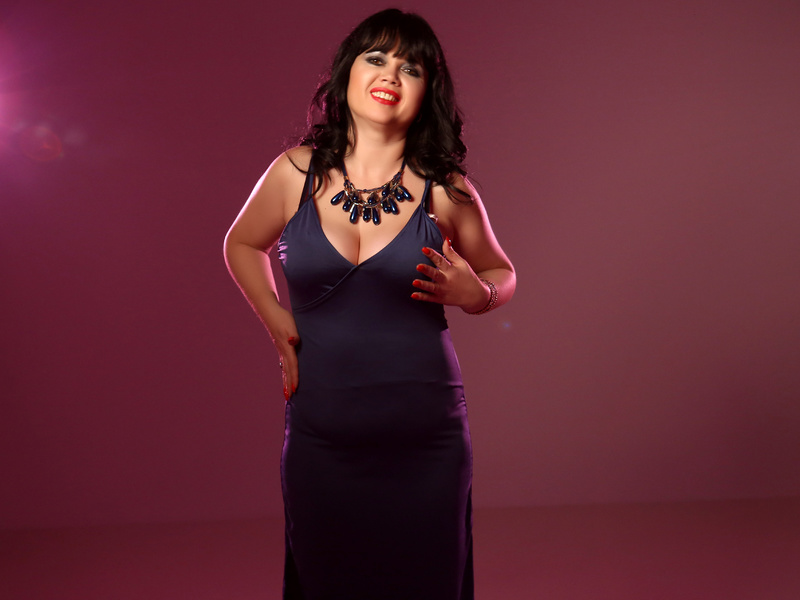 Live sex webcam photo for MatureVivian #7829694