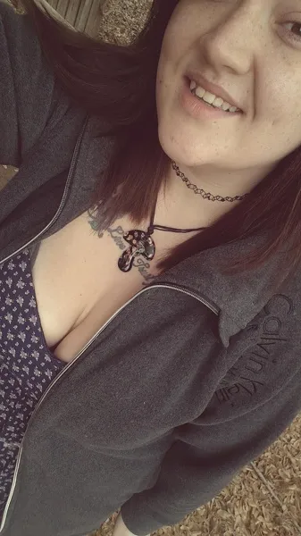 Live sex webcam photo for MeganMeadowz #2024732