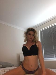 Live sex webcam photo for PetiteJ35591 #1818582