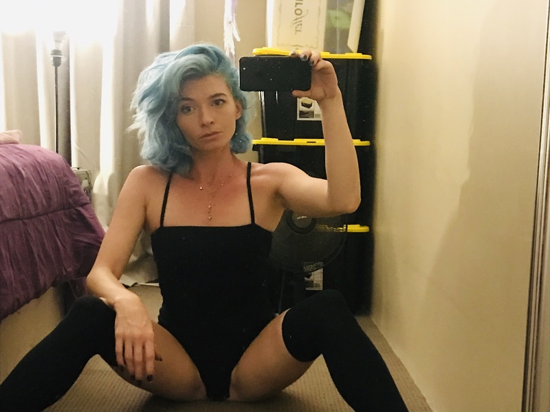 Live sex webcam photo for PetiteJ35591 #1818656