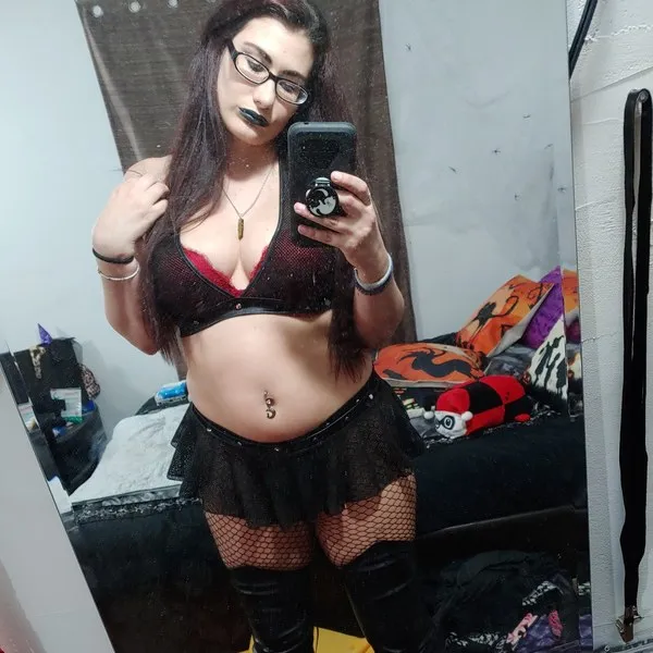 Live sex webcam photo for LexiBaretta #5877379