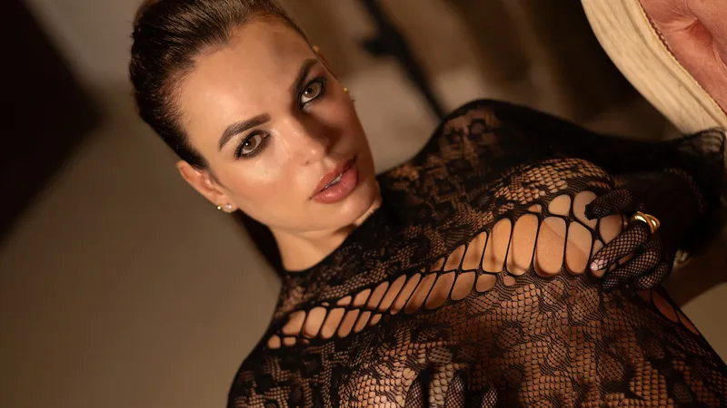 Live sex webcam photo for AnnieConnors #7959542