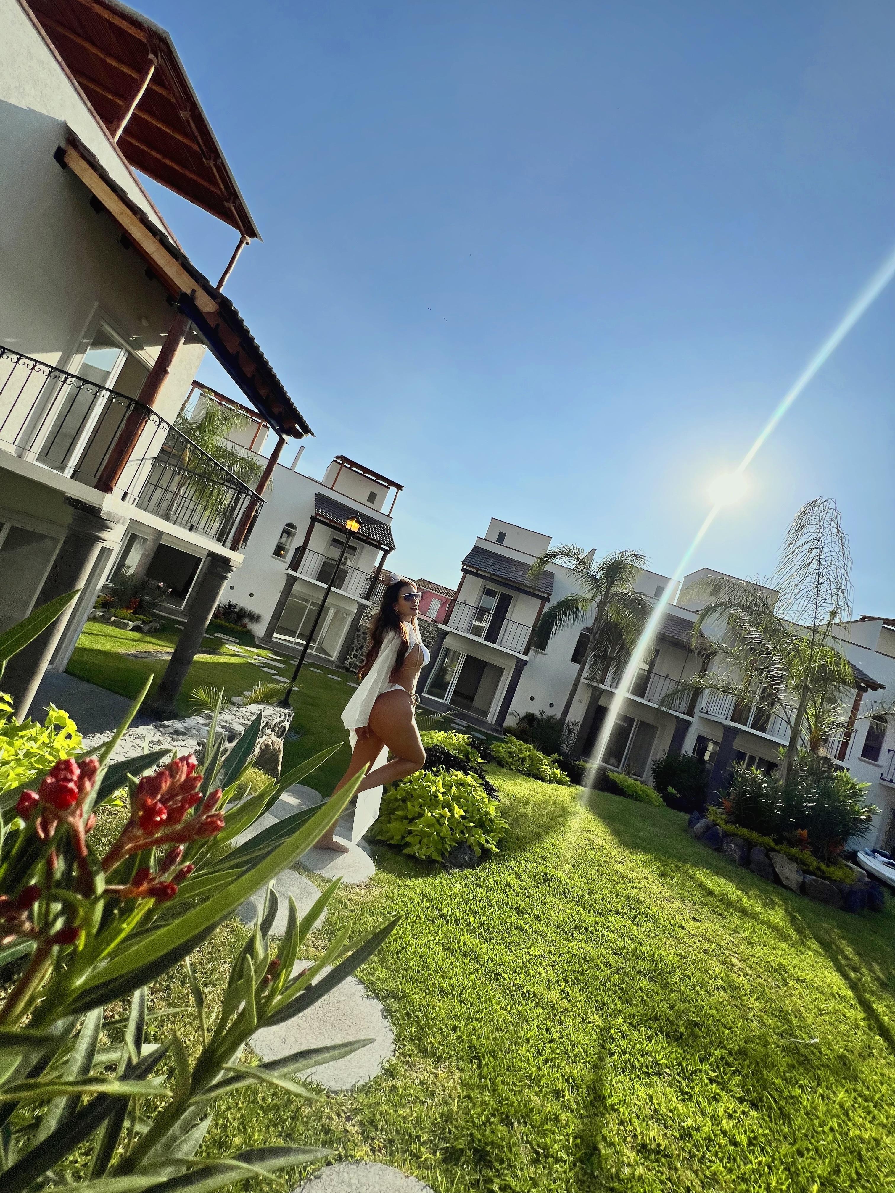 Live sex webcam photo for AnnieConnors #7959460