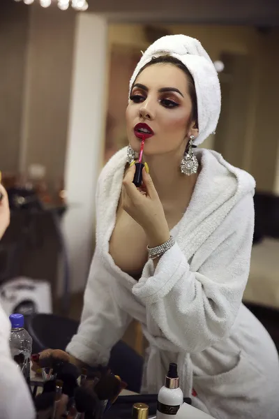 Live sex webcam photo for GlamorousHillary #1692195