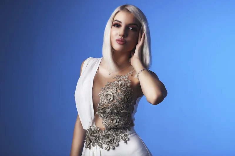 Live sex webcam photo for GlamorousHillary #1692221