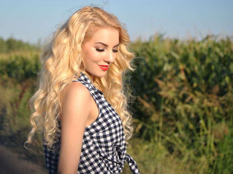 Live sex webcam photo for GlamorousHillary #1692077