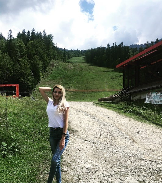 Live sex webcam photo for GlamorousHillary #1692146