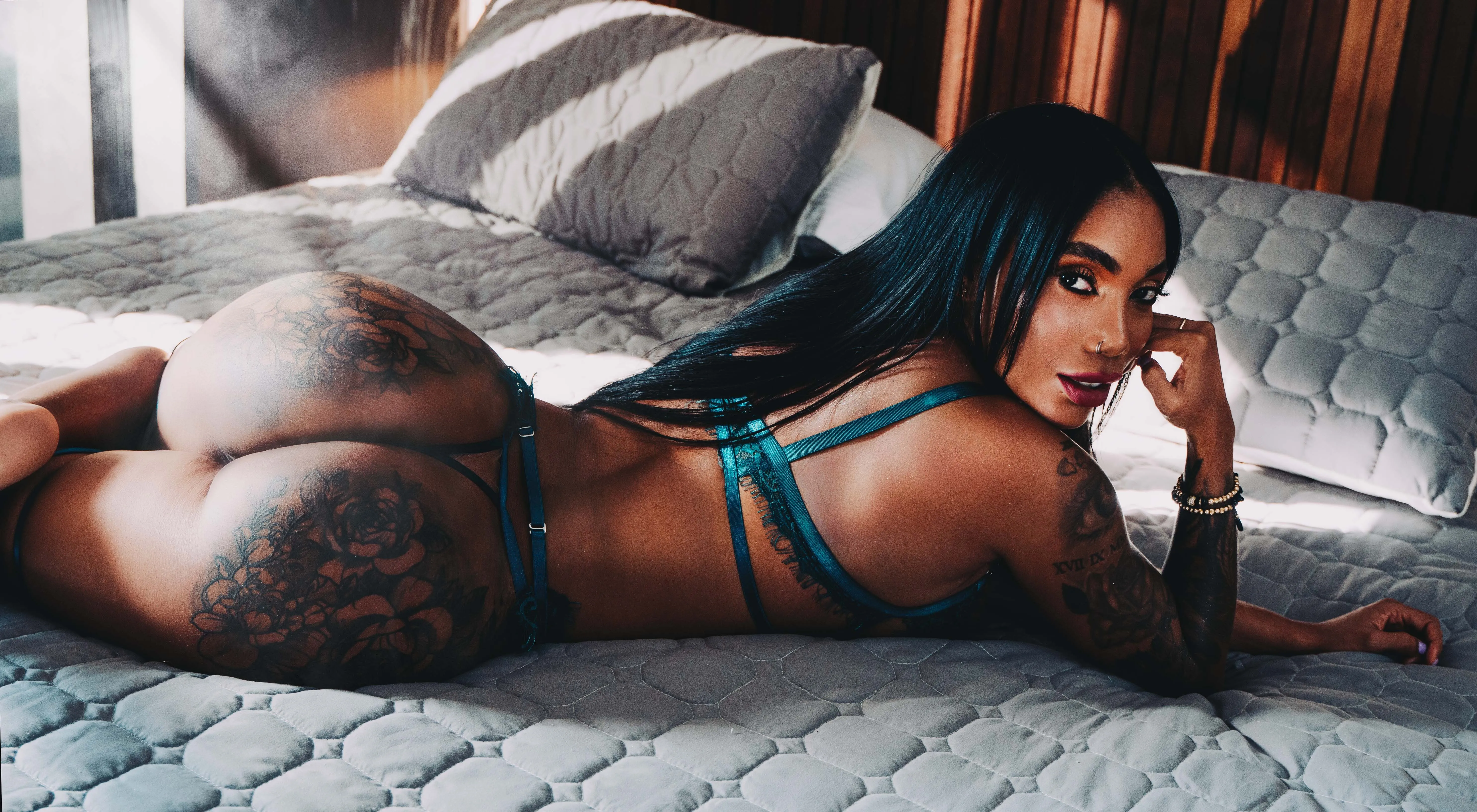 Live sex webcam photo for MelanieDuque #7917613