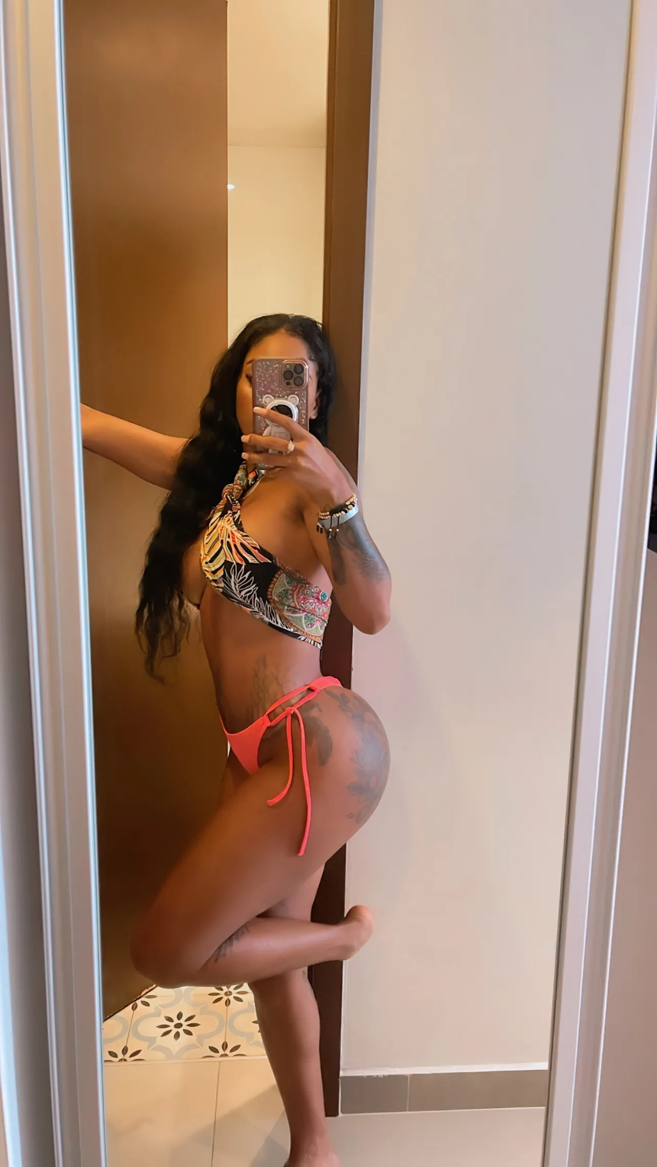 Live sex webcam photo for MelanieDuque #7917504