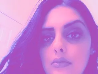 Live sex webcam photo for BellaSw33ts88 #8557779