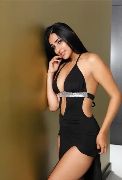 Live sex webcam photo for AllishaCoral #7398305