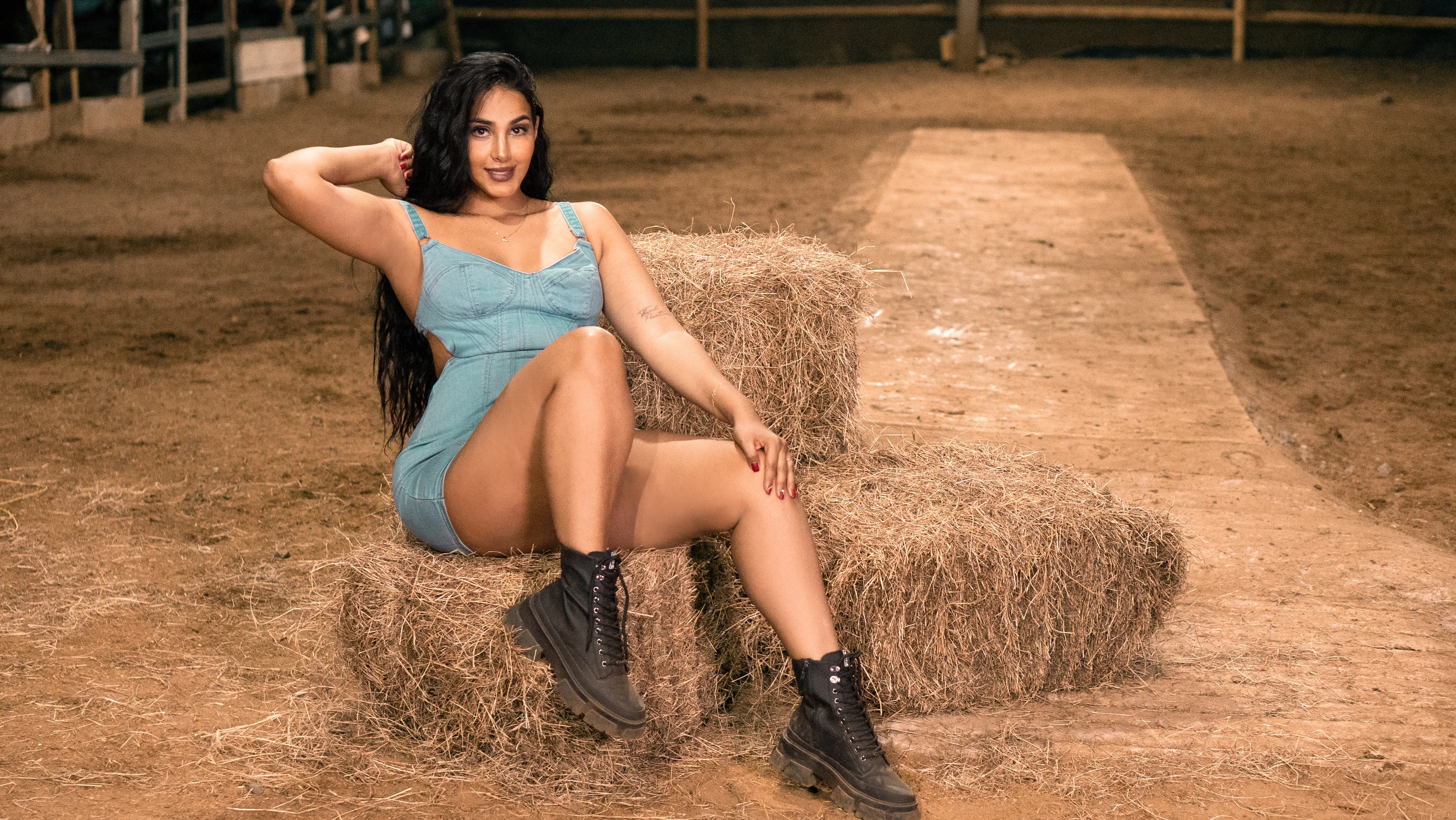 Live sex webcam photo for AllishaCoral #7398582