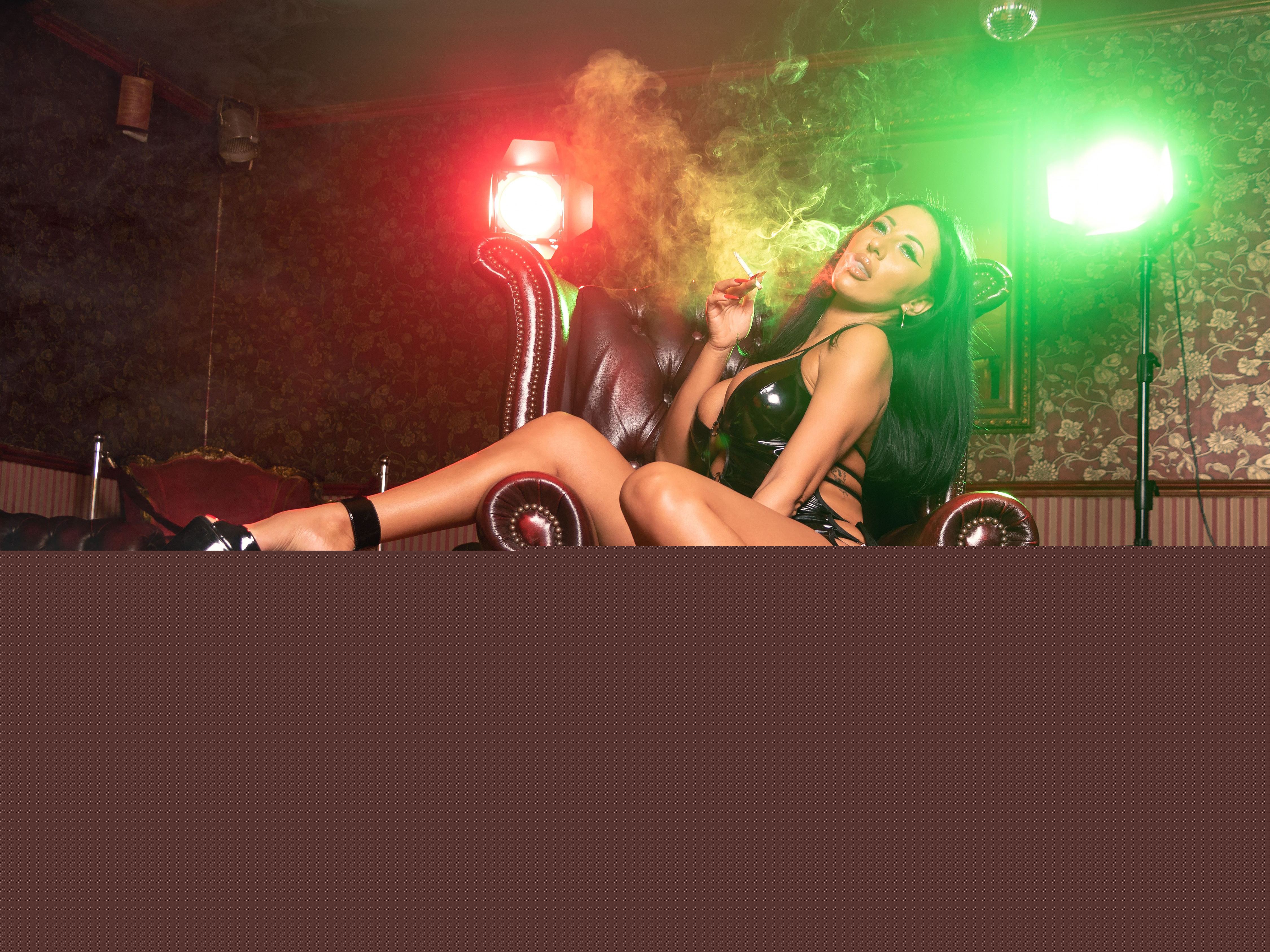 Live sex webcam photo for IvonaDy #3009811