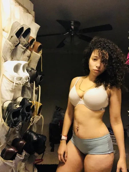 Live sex webcam photo for AquaruisLove #7477343